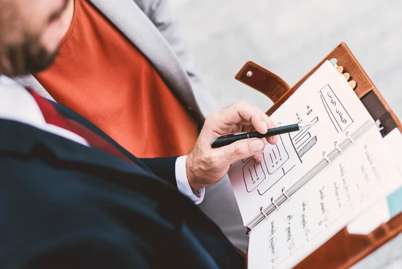 commercial law firms london